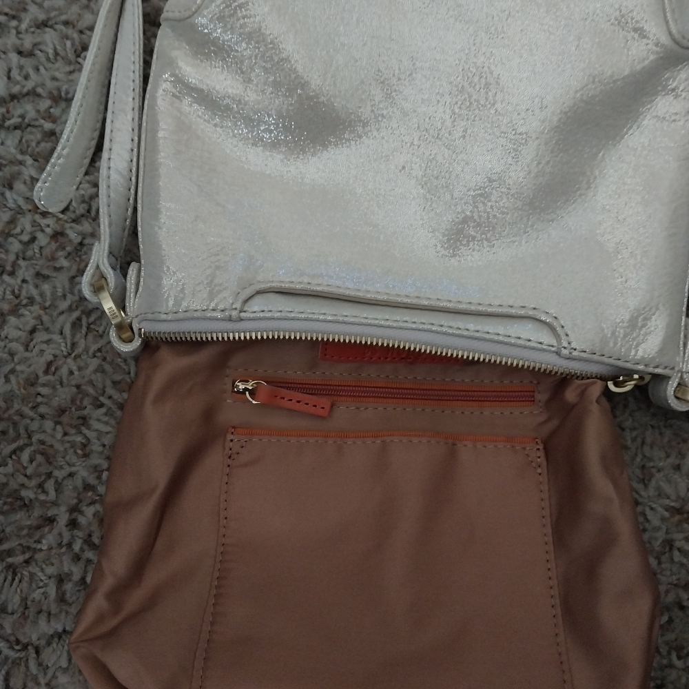 Women HOBO International Crossbody Purse, NWOT - Picture 7 of 11